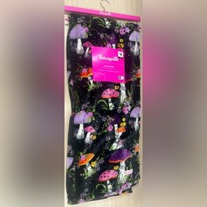 Betseyville Halloween Throw Blanket